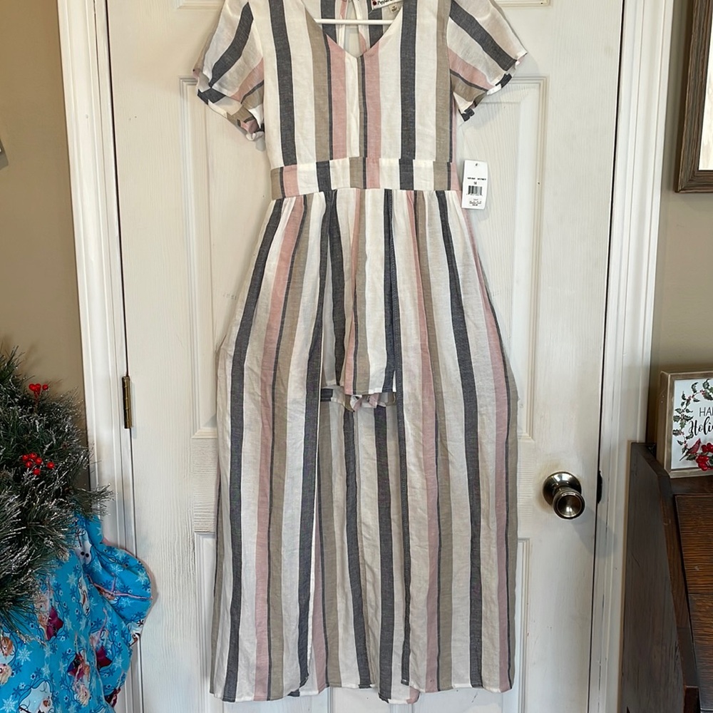 Poppies and Roses Size 14 Dress/Shorts